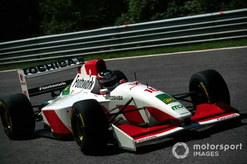 美しきF1マシン：「速いが脆い……鈴木亜久里、予選トップ10常連に