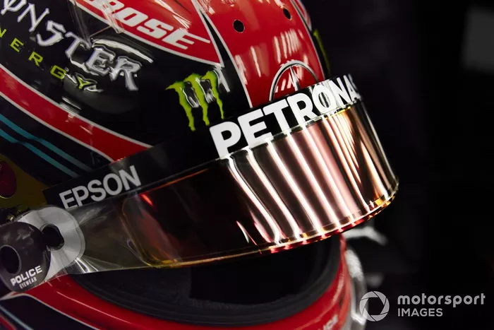 Casco de George Russell, Mercedes-AMG F1 