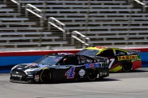 Kevin Harvick, Stewart-Haas Racing, Ford Mustang Mobil 1