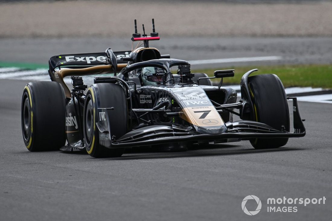 Filmowanie nadchodzącego filmu F1 odbywa się za pomocą fikcyjnego APX GP