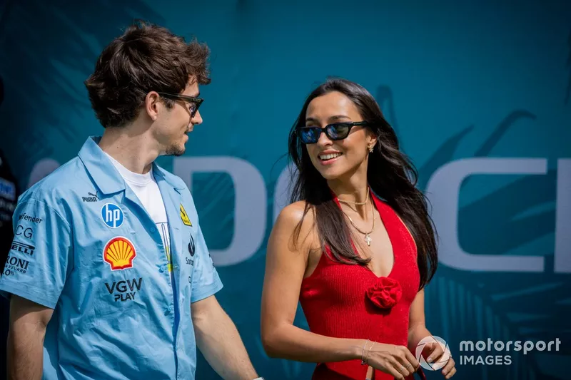 Charles Leclerc, Scuderia Ferrari avec sa compagne Alexandra Saint Mleux