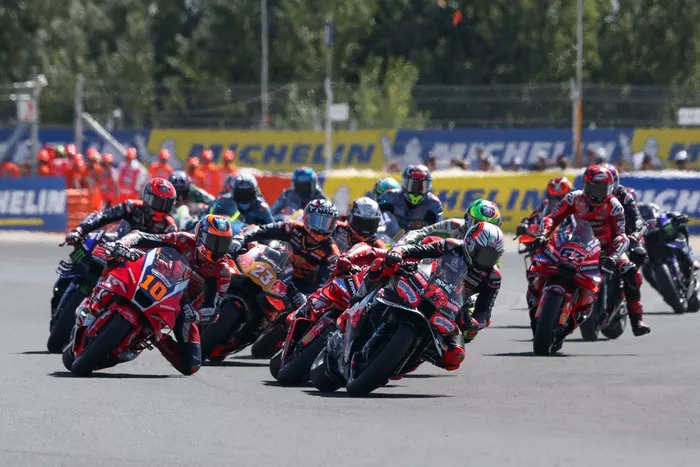 Marco Bezzecchi, Aprilia Racing