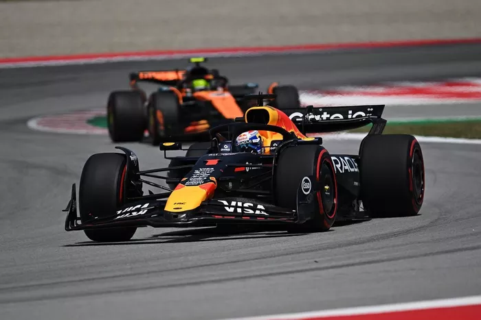 Lando Norris, McLaren, Max Verstappen, Red Bull Racing