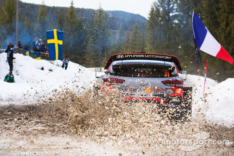 Thierry Neuville, Nicolas Gilsoul, Hyundai Motorsport Hyundai i20 Coupe WRC