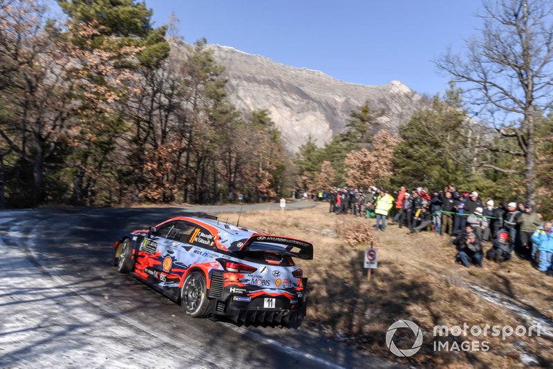 Тьерри Невилль и Николя Жильсуль, Hyundai Shell Mobis WRT, Hyundai i20 Coupe WRC