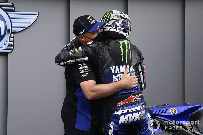 Ganador de la pole Maverick Viñales, Yamaha Factory Racing, Moto2
