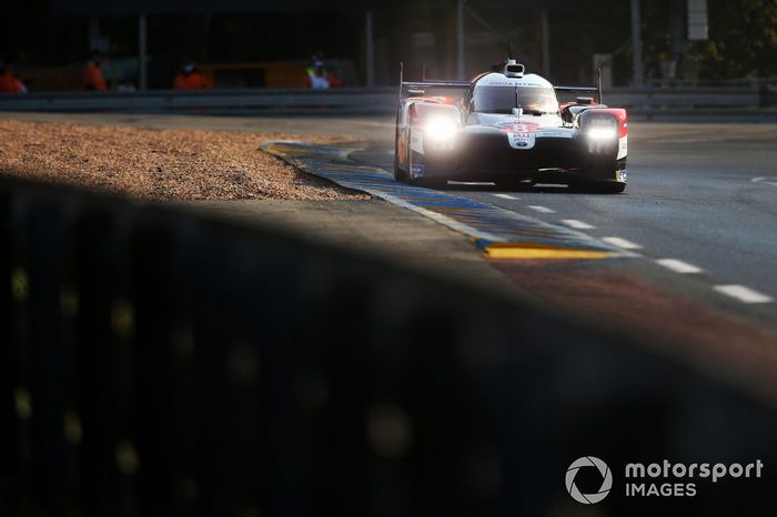 #8 Toyota Gazoo Racing Toyota TS050: Sébastien Buemi, Kazuki Nakajima, Brendon Hartley 