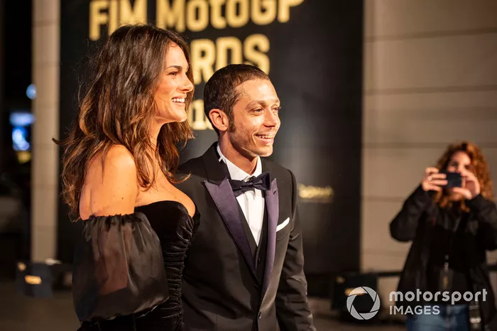 Valentino Rossi, Yamaha Factory Racing et sa petite amie