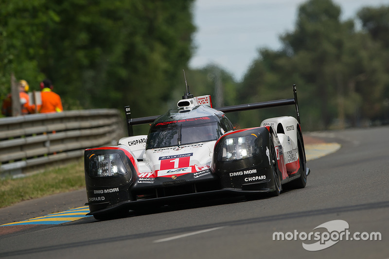 #1 Porsche Team Porsche 919 Hybrid: Neel Jani, Andre Lotterer, Nick Tandy