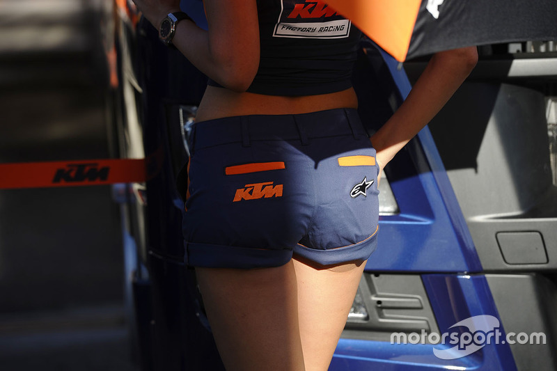 Grid girl Red Bull KTM Factory Racing