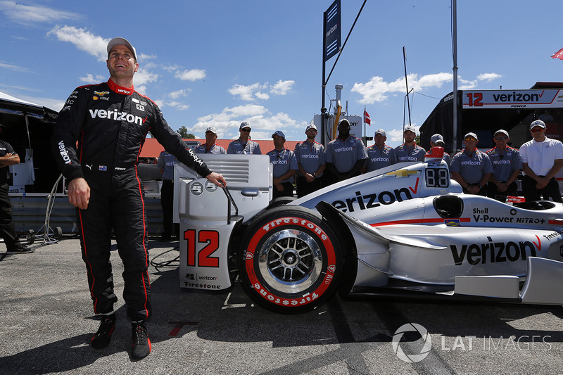 Will Power, Team Penske Chevrolet celebra al ganar la pole Verizon P1