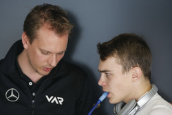 David Beckmann, Van Amersfoort Racing, Dallara F317 - Mercedes-Benz