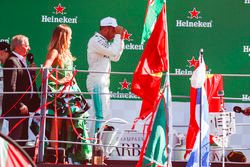 Race winner Lewis Hamilton, Mercedes AMG F1, on the podium