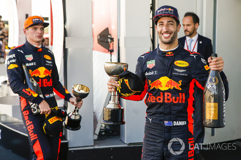 Max Verstappen, Red Bull, second place, Third place Daniel Ricciardo, Red Bull Racing, with their trophies