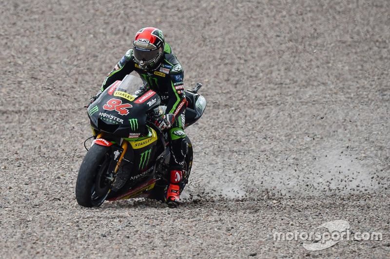 Jonas Folger, Monster Yamaha Tech 3 runs wide