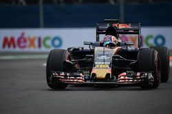 Даниил Квят, Scuderia Toro Rosso STR11