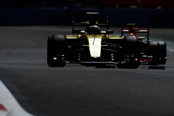 Кевин Магнуссен, Renault Sport F1 Team RS16