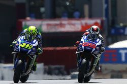 Valentino Rossi, Yamaha Factory Racing, und Jorge Lorenzo, Yamaha Factory Racing