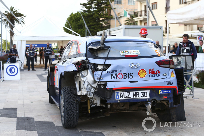 Thierry Neuville, Nicolas Gilsoul, Hyundai Motorsport Hyundai i20 Coupe WRC