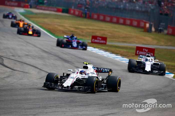 Sergey Sirotkin, Williams FW41, Lance Stroll, Williams FW41