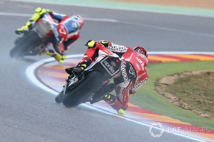 Lorenzo Savadori, Milwaukee Aprilia