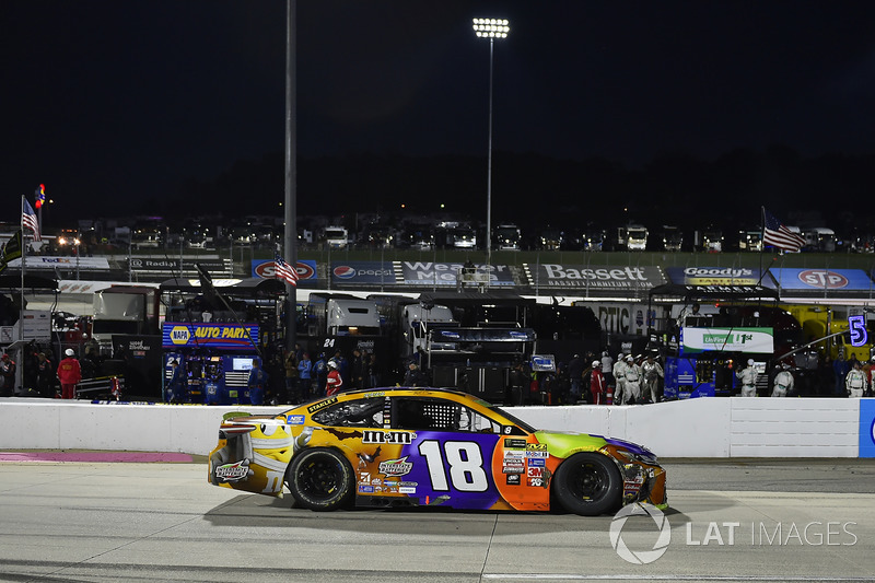 Martinsville (Virginia): Kyle Busch (Gibbs-Toyota)