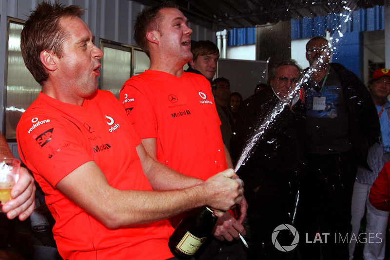 McLaren святкує перший титул чемпіона світу Льюіса Хемлітона, McLaren