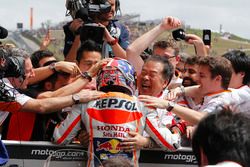 Marc Marquez, Repsol Honda Team, Honda celebrate with the team