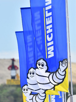 Logo de neumáticos Michelin