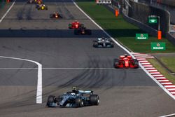 Valtteri Bottas, Mercedes AMG F1 W09, Sebastian Vettel, Ferrari SF71H, Lewis Hamilton, Mercedes AMG F1 W09, Max Verstappen, Red Bull Racing RB14 Tag Heuer, et Kimi Raikkonen, Ferrari SF71H