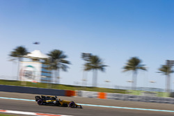Карлос Сайнс-мл., Renault Sport F1 Team RS17