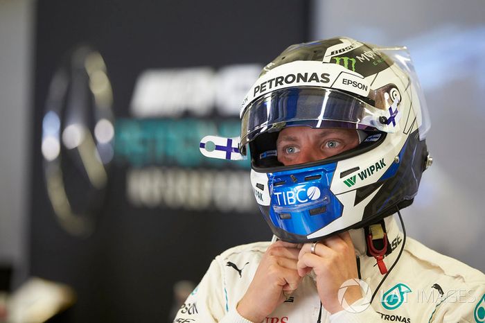 Valtteri Bottas: “Minha largada não foi ideal. Patinei um pouco, e havia menos aderência do que eu esperava, então perdi algumas posições.”