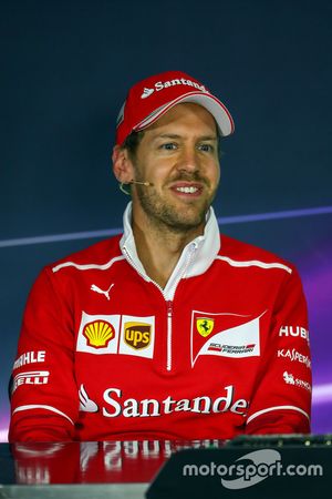 Sebastian Vettel, Ferrari en la conferencia de prensa de la FIA