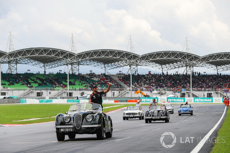 Daniel Ricciardo, Red Bull Racing on the drivers parade