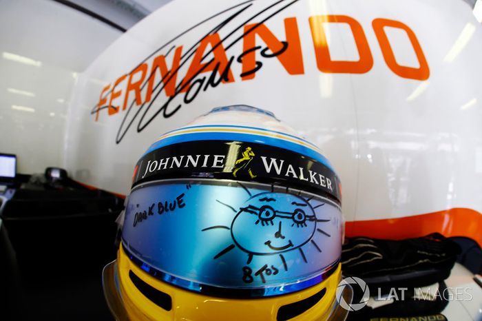 Kask, Fernando Alonso, McLaren