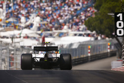 Ленс Стролл, Williams FW40