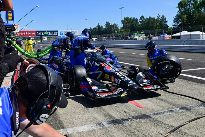 Felix Rosenqvist, Meyer Shank with Curb-Agajanian