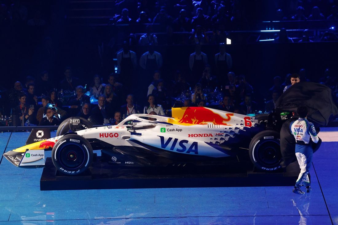 Isack Hadjar, RB F1 Team, Yuki Tsunoda, RB F1 Team, Racing Bulls VCARB 02