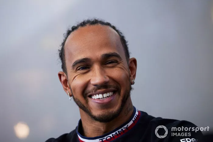 Lewis Hamilton, Mercedes habla con los medios de comunicación