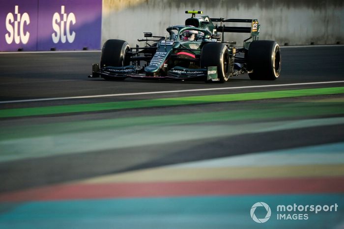 Sebastian Vettel, Aston Martin AMR21