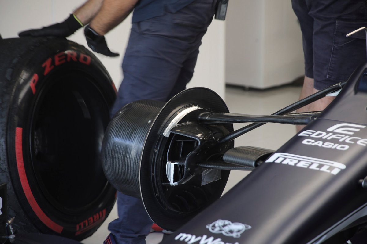 Freno delantero del AlphaTauri AT02