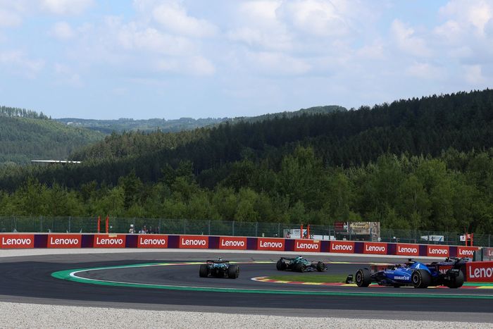 Lance Stroll, Aston Martin Racing, Fernando Alonso, Aston Martin Racing, Alexander Albon, Williams