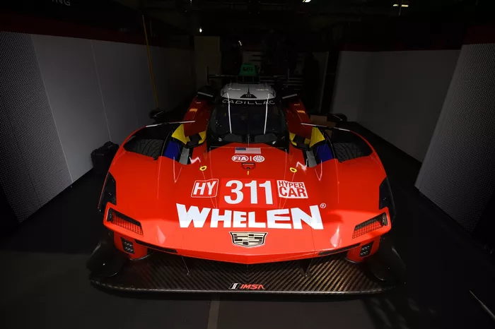 #311 Cadillac Whelen Cadillac V-Series.R