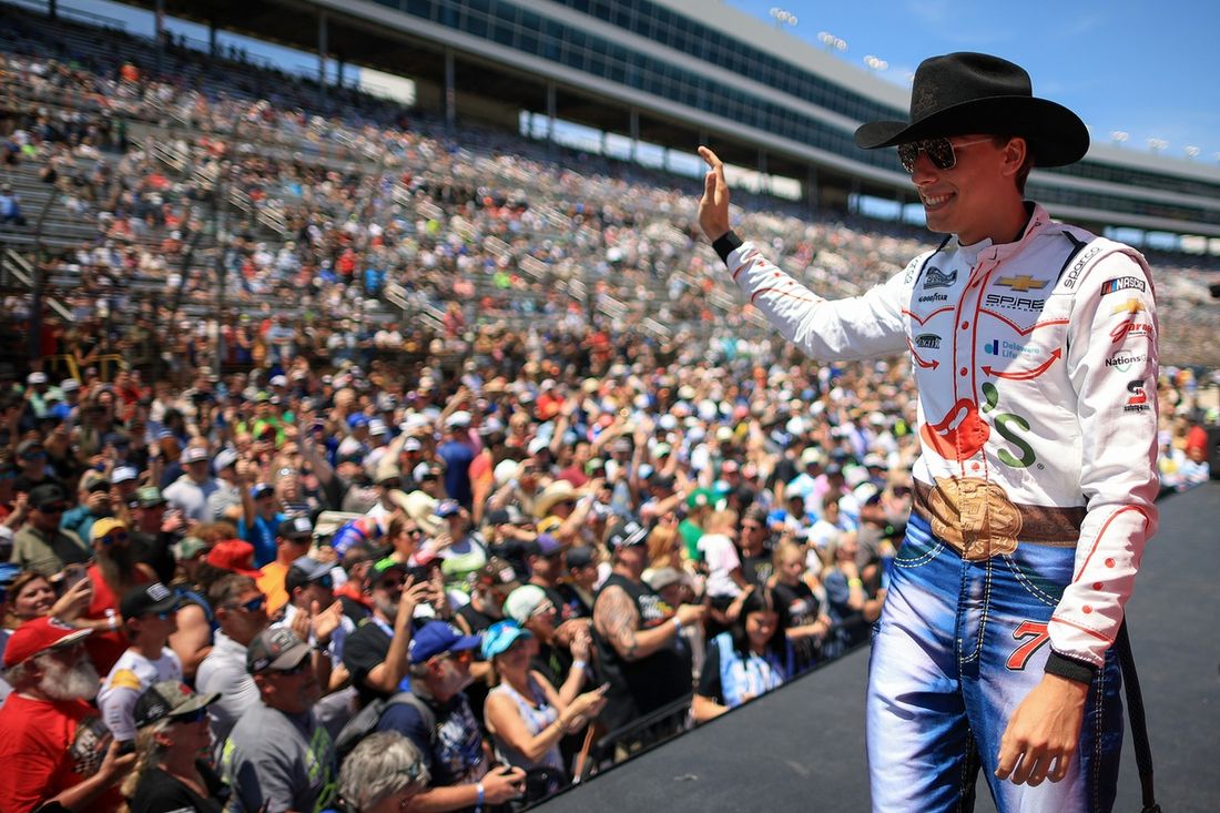 Carson Hocevar, Spire Motorsports Chevrolet