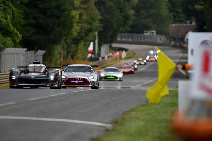 #8 Toyota Gazoo Racing Toyota GR010 - Hybrid: Sébastien Buemi, Brendon Hartley, Ryo Hirakawa, #63 Iron Lynx Mercedes-AMG LMGT3: Stephen Grove, Brenton Grove, Luca Stolz