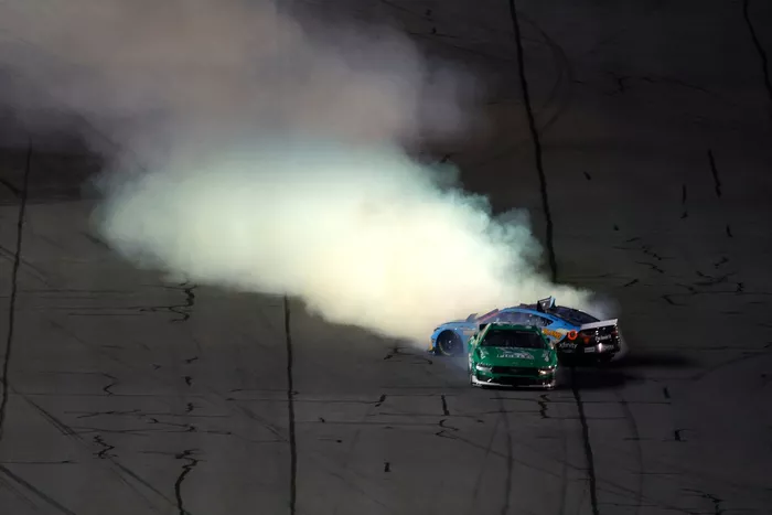 Todd Gilliland, Front Row Motorsports Ford, Tyler Reddick, 23XI Racing Toyota