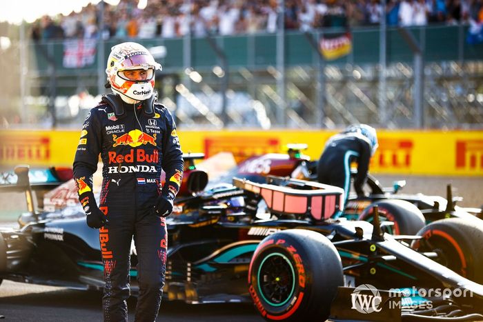 Segundo puesto Max Verstappen, Red Bull Racing, en Parc Ferme