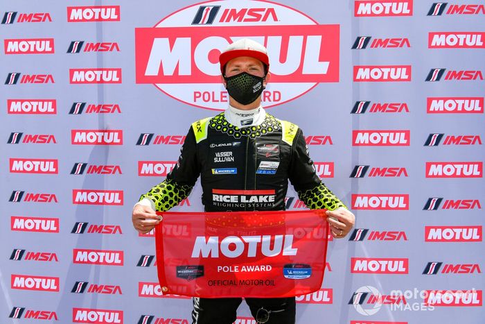 Ganador de la pole #14: VasserSullivan Lexus RC F GT3, GTD: Jack Hawksworth, Aaron Telitz