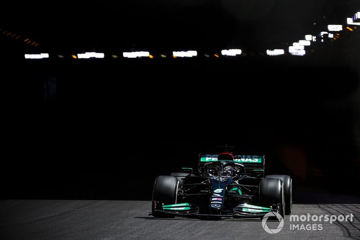 Lewis Hamilton, Mercedes W12