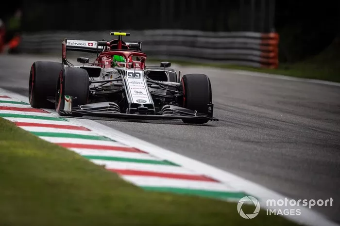 Antonio Giovinazzi, Alfa Romeo Racing C38